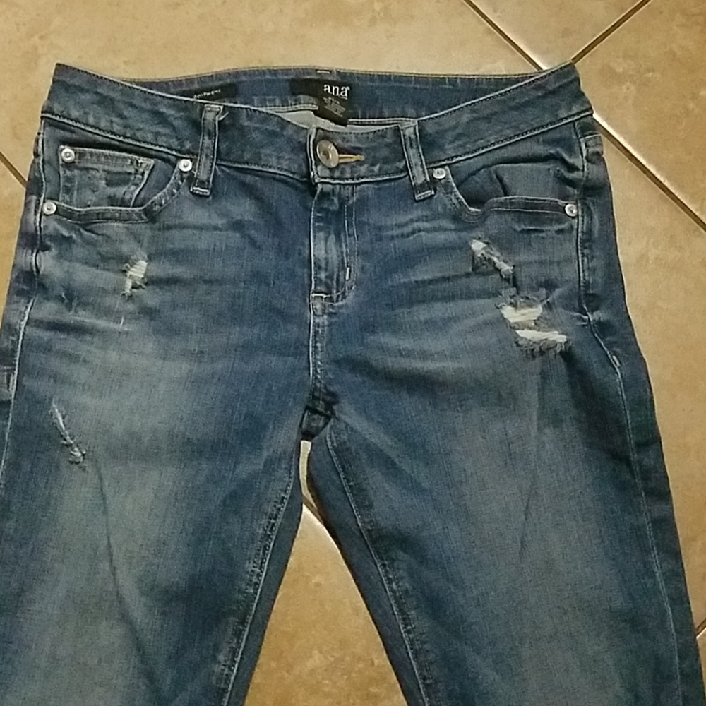 Jeans - Picture 2 of 3